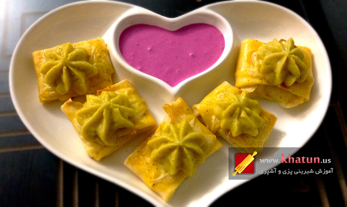 طرز تهیه کرپ مرغ با پوره سیب زمینی + عکس