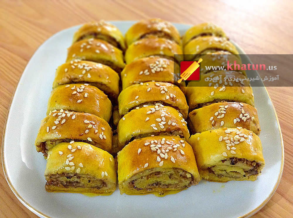 طرز تهیه رولت گردویی + عکس 