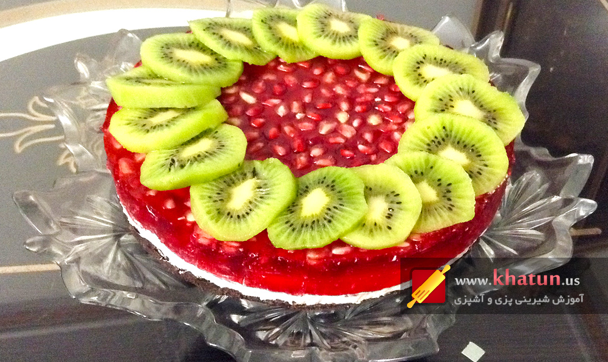 طرز تهیه چیزکیک انار + عکس 