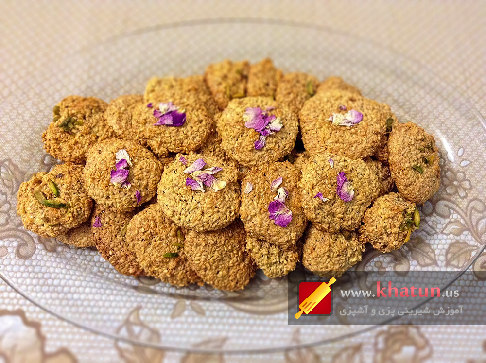 طرز تهیه شيرينى آجيلى + عکس 